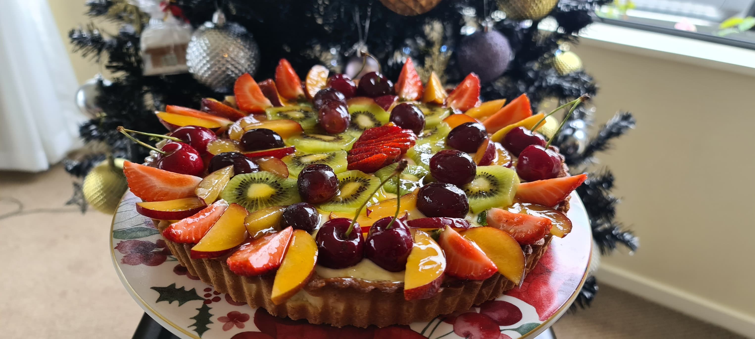 Glazed custard tart